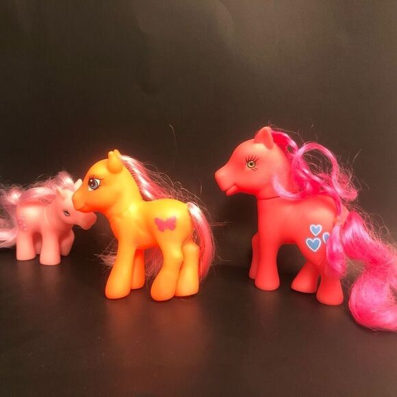 colorful horse lot of 4 little pony horse toy vinyl figures blue pink orange - Picture 3 of 8